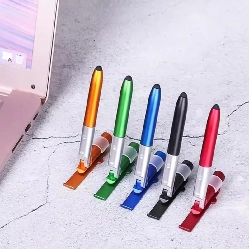 Penna a sfera multifunzione 4  - School Supplies recensione e prezzo