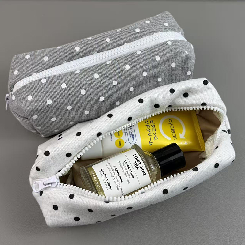 Astuccio a pois, carino ed est - Aesthetic Large Pencil Case Pouch recensione e prezzo